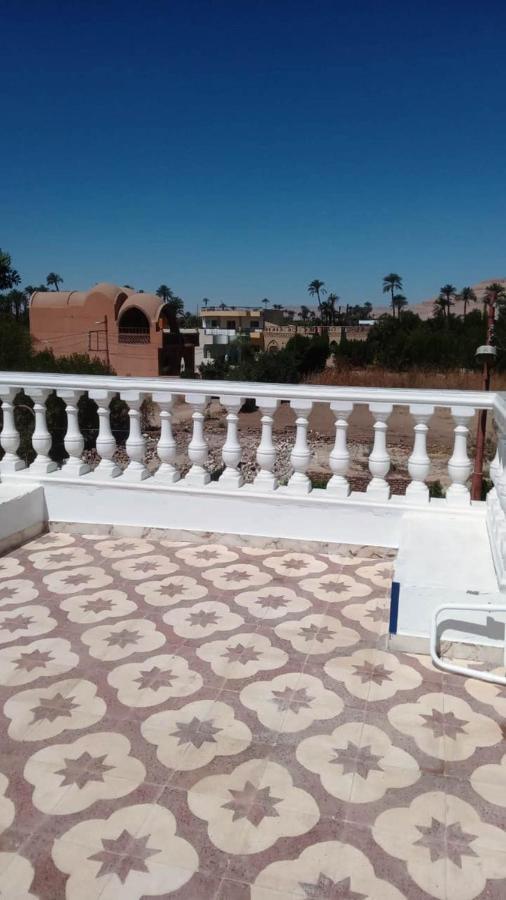 לוקסור Villa Louise Guest House מראה חיצוני תמונה